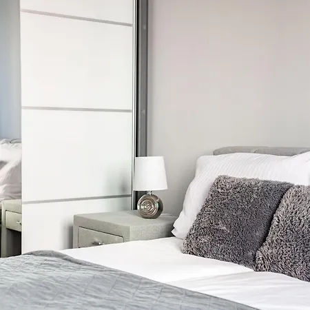 Garden Zolnierska アパート