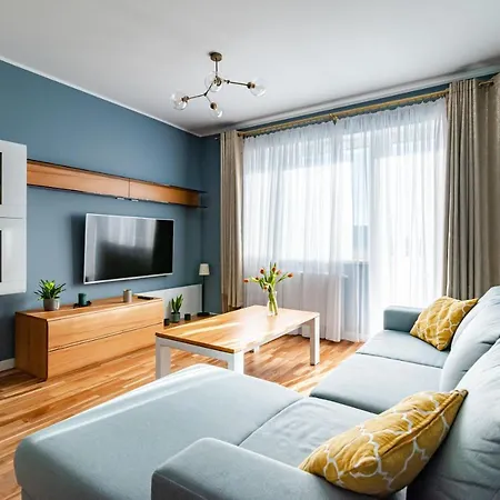 Garden Zolnierska אולז'טין