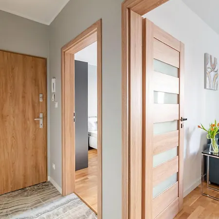 Garden Zolnierska דירה אולז'טין