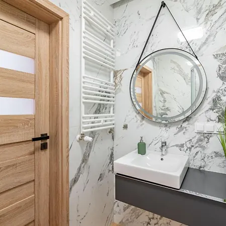 Garden Zolnierska * אולז'טין