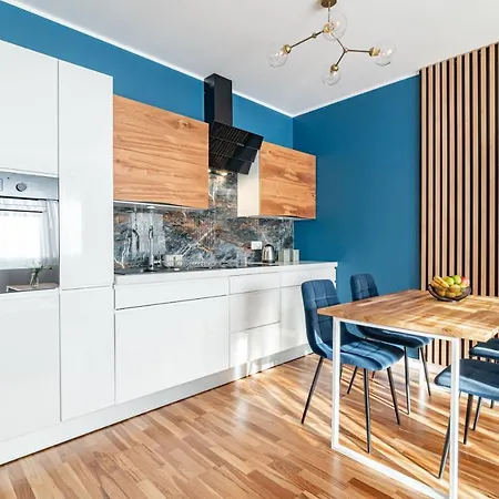 Garden Zolnierska אולז'טין